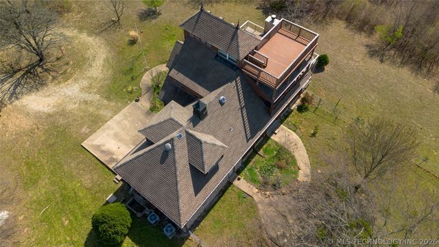 5240 Adams Road, Mounds, OK 74047