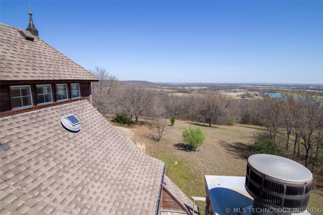 5240 Adams Road, Mounds, OK 74047
