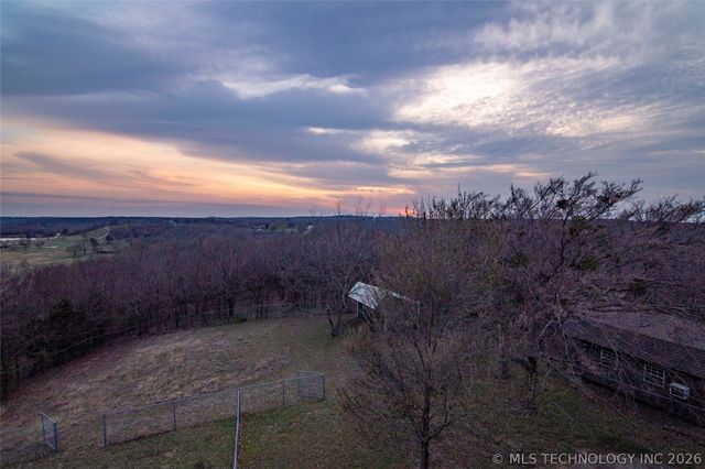 5240 Adams Road, Mounds, OK 74047