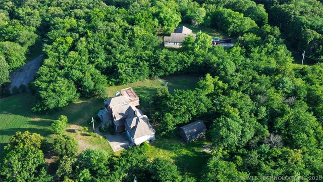 5240 Adams Road, Mounds, OK 74047