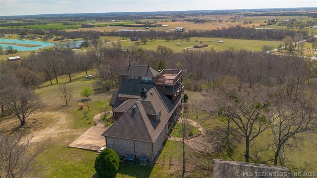 5240 Adams Road, Mounds, OK 74047