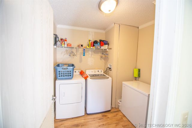 5240 Adams Road, Mounds, OK 74047