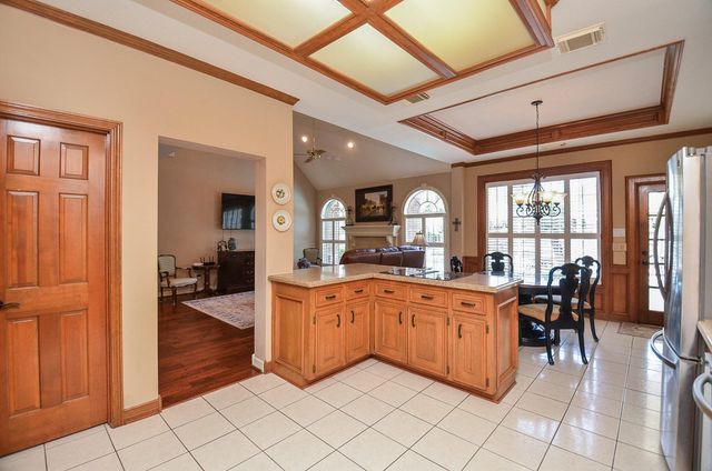 19614 Laurel Park Lane, Houston, TX 77094