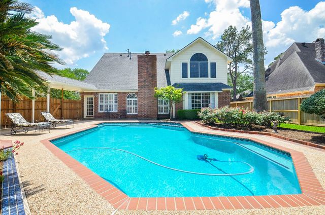 19614 Laurel Park Lane, Houston, TX 77094