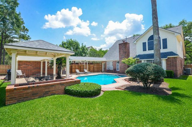 19614 Laurel Park Lane, Houston, TX 77094