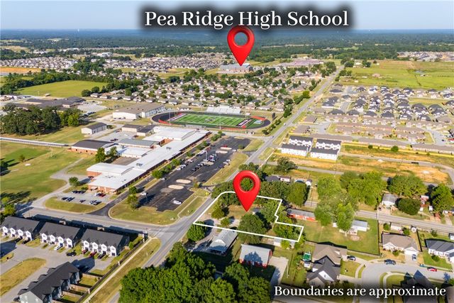 612 W Pickens Road, Pea Ridge, AR 72751