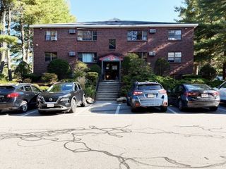 42 Swanson Ct 14A, Boxborough, MA 01719