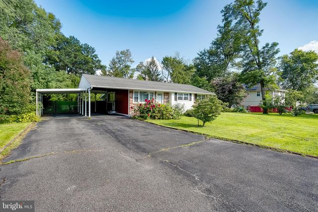 554 SHIELDS AVE, West Deptford, NJ 08096