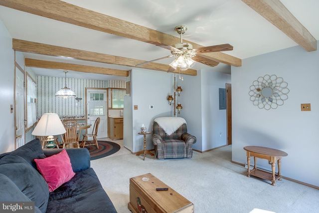 554 SHIELDS AVE, West Deptford, NJ 08096