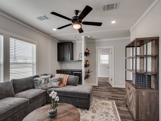 Lot 6 TBD CR 3565, China Spring, TX 76633