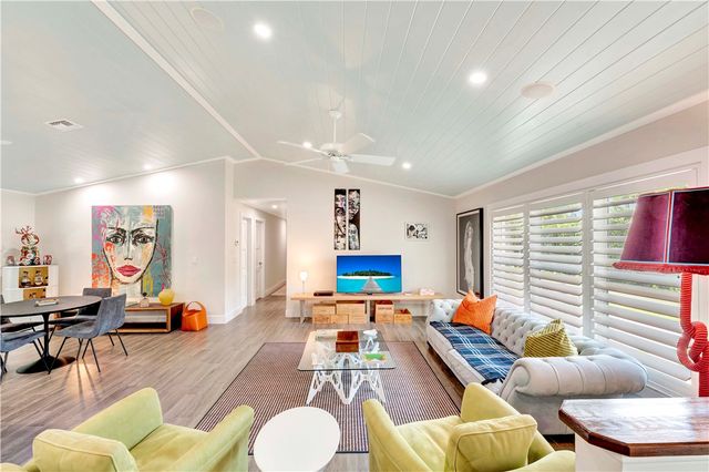 3605 Eagle Drive, Vero Beach, FL 32963