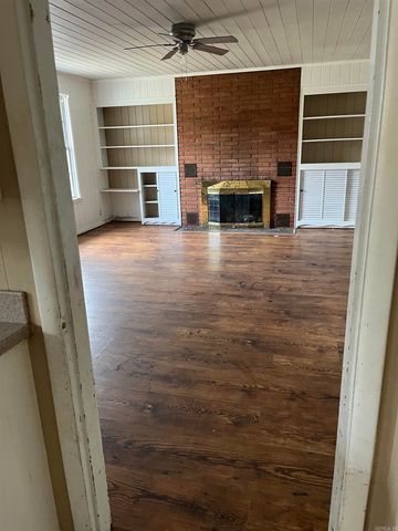 1117 Pine Bluff Street, Malvern, AR 72104