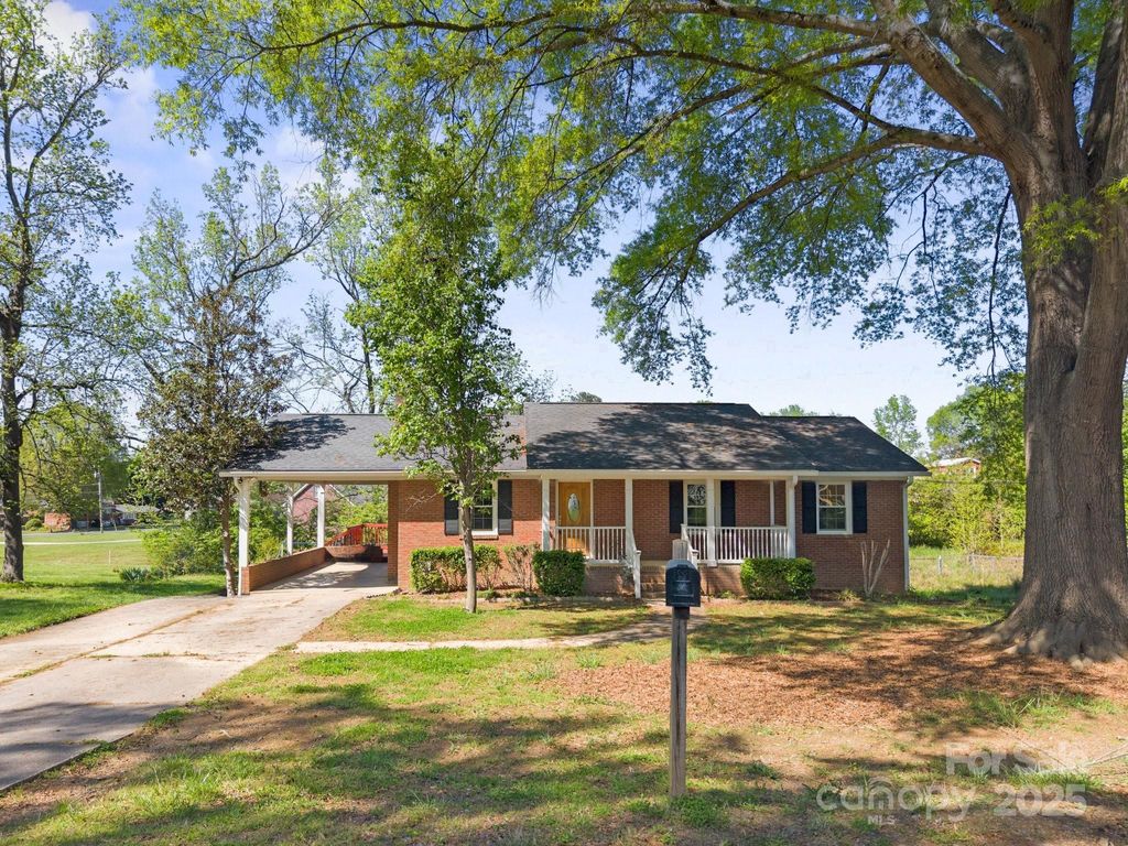 1337 Eastside Avenue, Albemarle, NC 28001