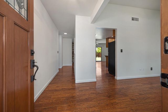 7873 Valley Quail Ct, Antelope, CA 95843