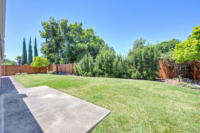 7873 Valley Quail Ct, Antelope, CA 95843
