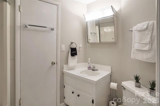 560 Laurel Ridge Road, Banner Elk, NC 28604
