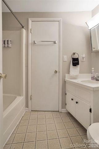 560 Laurel Ridge Road, Banner Elk, NC 28604