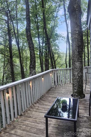 560 Laurel Ridge Road, Banner Elk, NC 28604