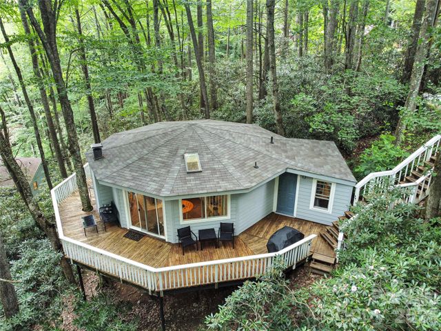 560 Laurel Ridge Road, Banner Elk, NC 28604