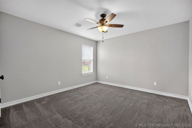 2728 Crosscreek Drive, Oologah, OK 74053