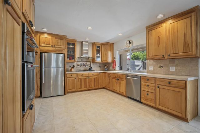 4420 Edison Street, San Diego, CA 92117