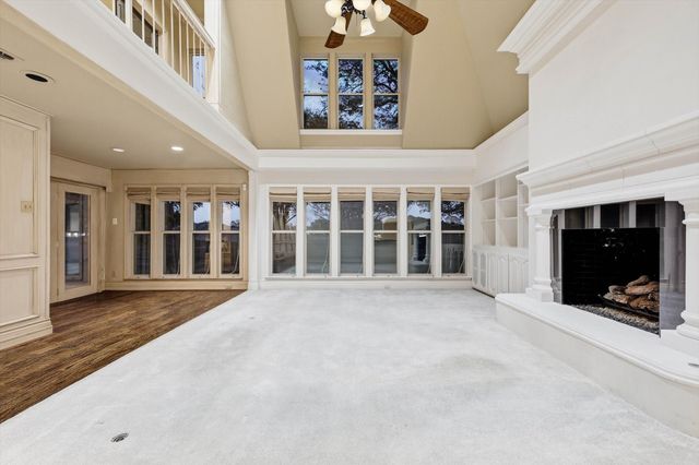 16815 Village Lane, Dallas, TX 75248