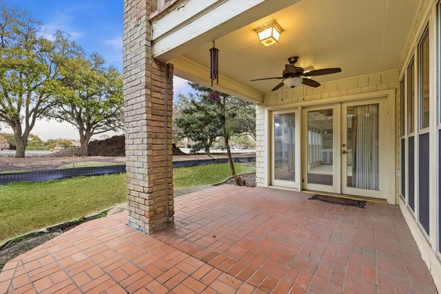 16815 Village Lane, Dallas, TX 75248
