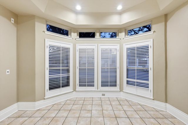 16815 Village Lane, Dallas, TX 75248