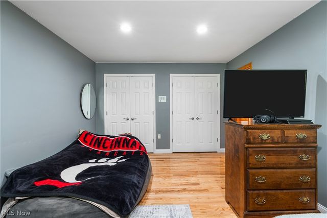 37523 Arlington Drive, Willoughby, OH 44094