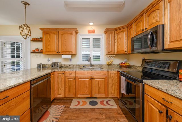 204 N 10TH ST, Delmar, DE 19940