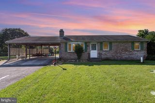 1590 HIGHLAND AVENUE RD, Gettysburg, PA 17325
