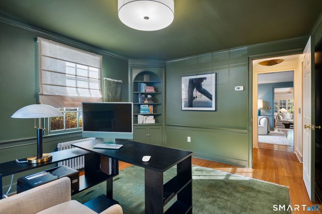 18 Cloverly Circle, Norwalk, CT 06855