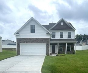249 Kyndall Run Drive 56, Lexington, NC 27295