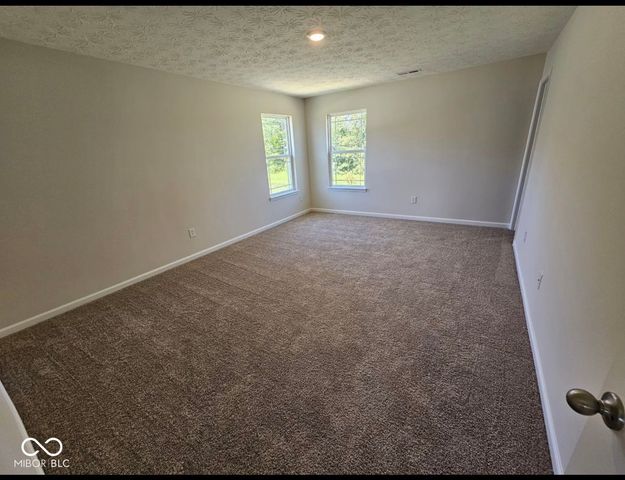 7696 Rolling Green Drive, Plainfield, IN 46168