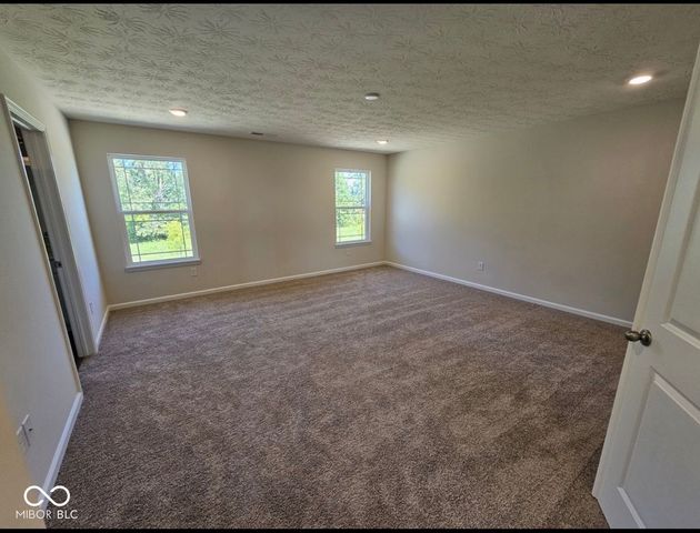 7696 Rolling Green Drive, Plainfield, IN 46168