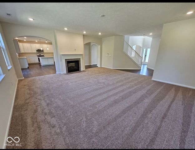 7696 Rolling Green Drive, Plainfield, IN 46168