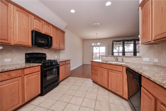 468 Hunt Drive, Lewisville, TX 75067
