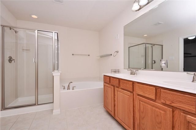 468 Hunt Drive, Lewisville, TX 75067