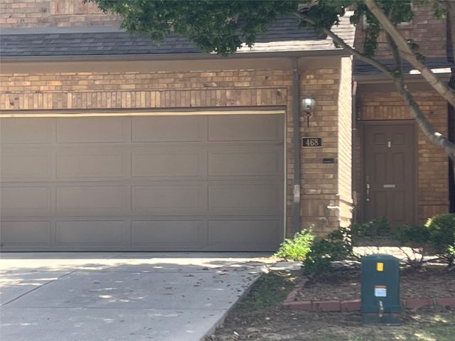 468 Hunt Drive, Lewisville, TX 75067