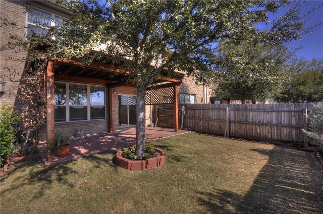 468 Hunt Drive, Lewisville, TX 75067