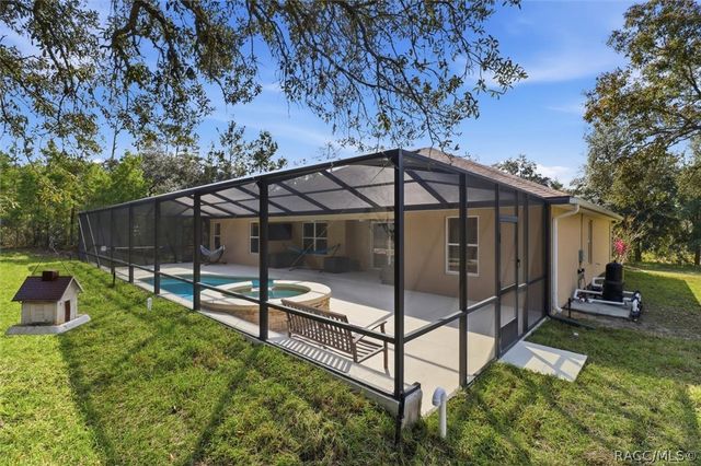 11 Heuchera Court E, Homosassa, FL 34446