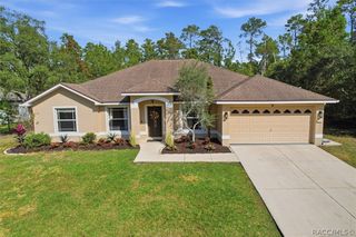 11 Heuchera Court E, Homosassa, FL 34446
