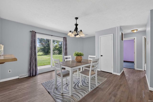 117 Robinhood Lane, Bedford, IN 47421