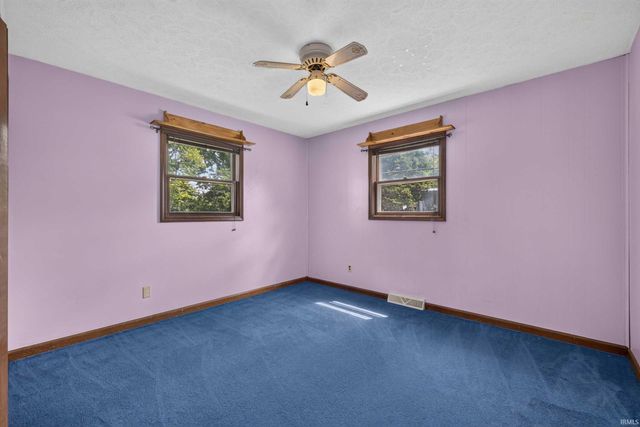 117 Robinhood Lane, Bedford, IN 47421