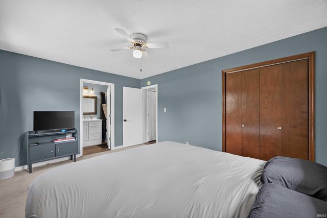 117 Robinhood Lane, Bedford, IN 47421