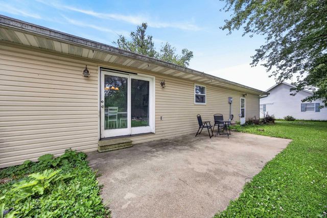 117 Robinhood Lane, Bedford, IN 47421