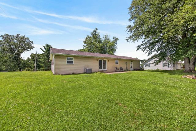 117 Robinhood Lane, Bedford, IN 47421