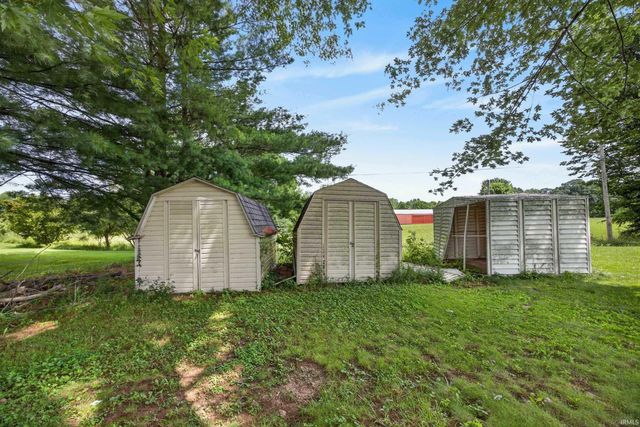 117 Robinhood Lane, Bedford, IN 47421