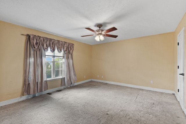 5261 Youngville Rd, Springfield, TN 37172