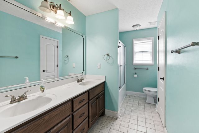 5261 Youngville Rd, Springfield, TN 37172